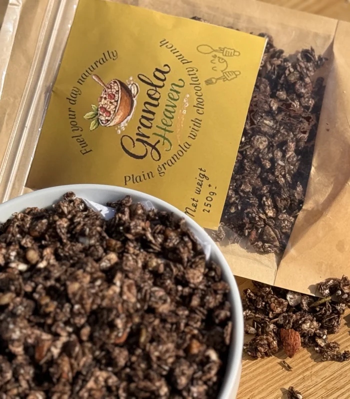 Granola Heaven - Plain Granola with Chocolaty Punch